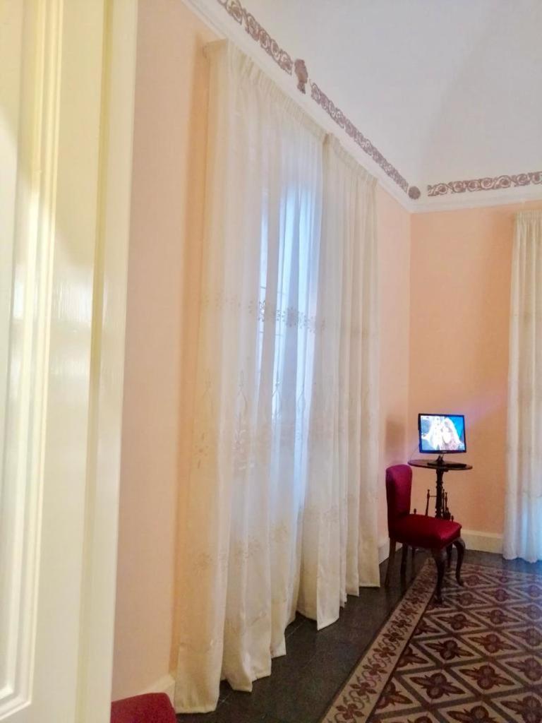Casa Vacanze Miriam Рандацо Екстериор снимка